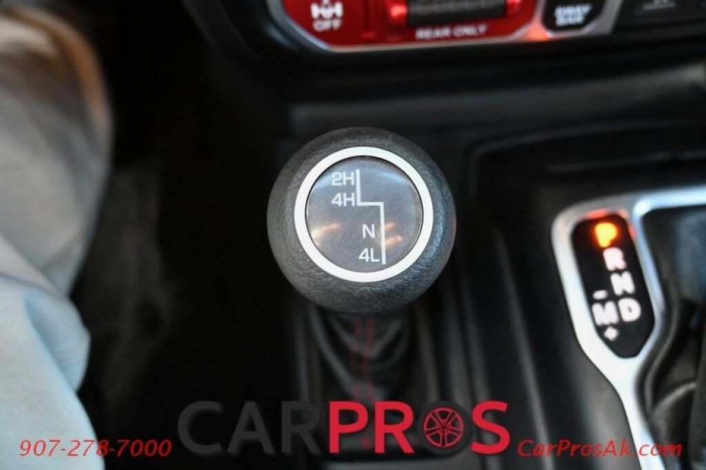 2021 Jeep Gladiator Rubicon - 4x4 - Cold Weather Group -Auto Start- Heated Seats & Steering Wheel - Alpine Sound System - NAV - Apple CarPlay & Android Auto - Reverse Camera -Steel Bumper Group w/ Winch - 3 Piece Freedome Hard Top - Tow PKG Anchorage AK