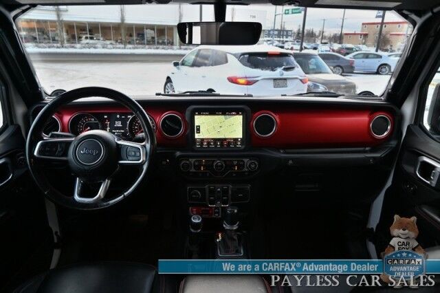 2021 Jeep Gladiator Rubicon / 4X4 / Lifted / Fox Shocks / GIGGLEPIN Winch / Custom Fender Flares & Bumper / Auto Start / Heated Leather Seats & Steering / NAV / Apple CarPlay & Android Auto / Tonneau Cover / Tow Pkg / 1-Owner Anchorage AK