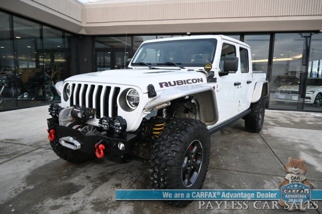 2021 Jeep Gladiator Rubicon / 4X4 / Lifted / Fox Shocks / GIGGLEPIN Winch / Custom Fender Flares & Bumper / Auto Start / Heated Leather Seats & Steering / NAV / Apple CarPlay & Android Auto / Tonneau Cover / Tow Pkg / 1-Owner