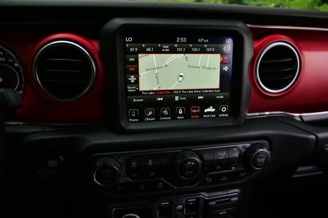 2021 Jeep Gladiator Rubicon 4X4 / UPGRADES / Heated Leather Seats! High Point NC