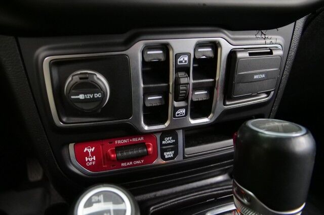 2021 Jeep Gladiator Rubicon 4X4 / UPGRADES / Heated Leather Seats! High Point NC