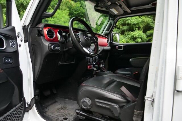 2021 Jeep Gladiator Rubicon 4X4 / UPGRADES / Heated Leather Seats! High Point NC