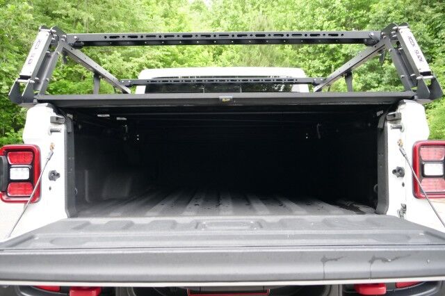 2021 Jeep Gladiator Rubicon 4X4 / UPGRADES / Heated Leather Seats! High Point NC
