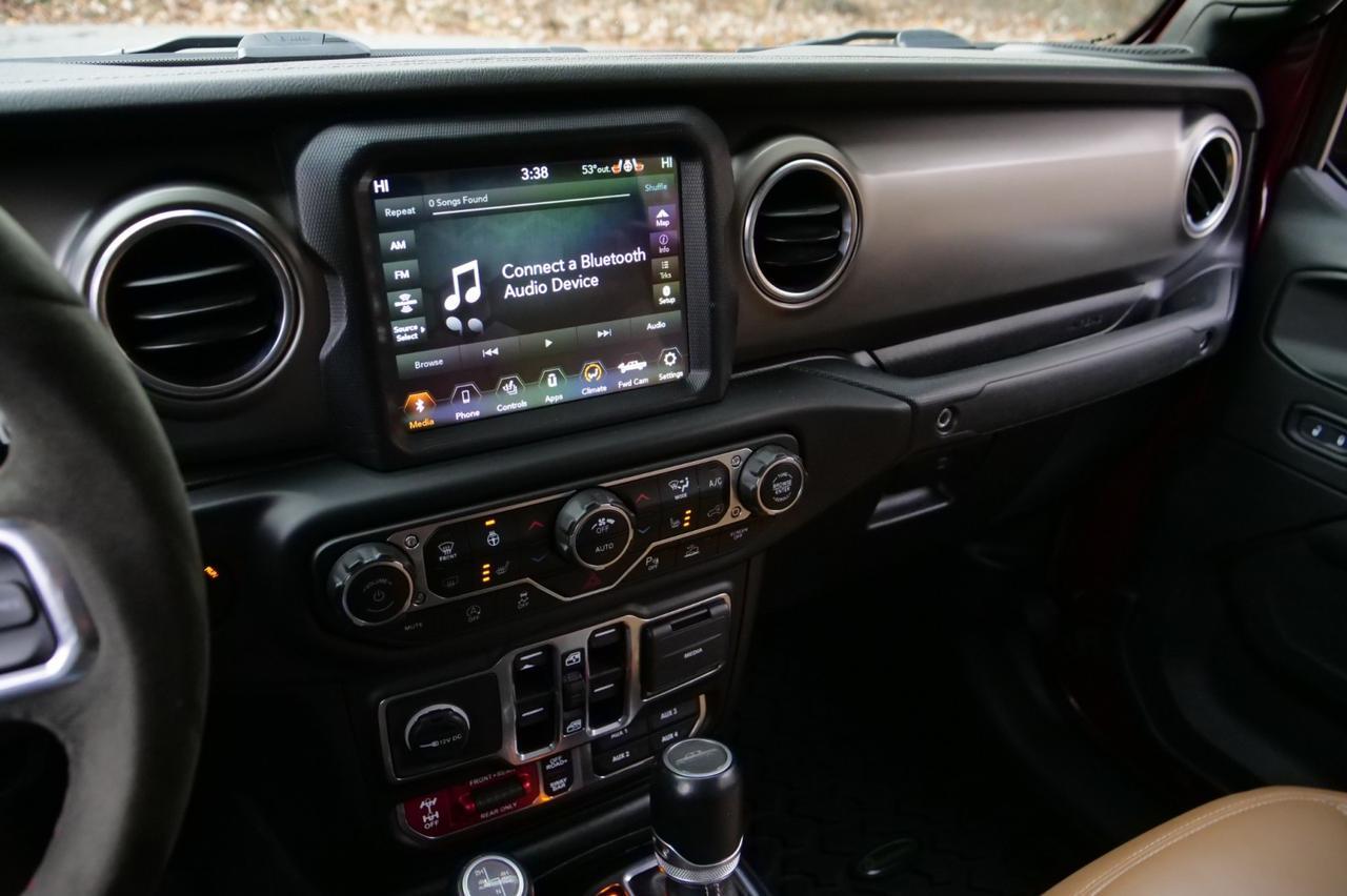 2021 Jeep Gladiator Rubicon 4X4 / Upgrades / Leather Heated Seats! Lincolnton NC