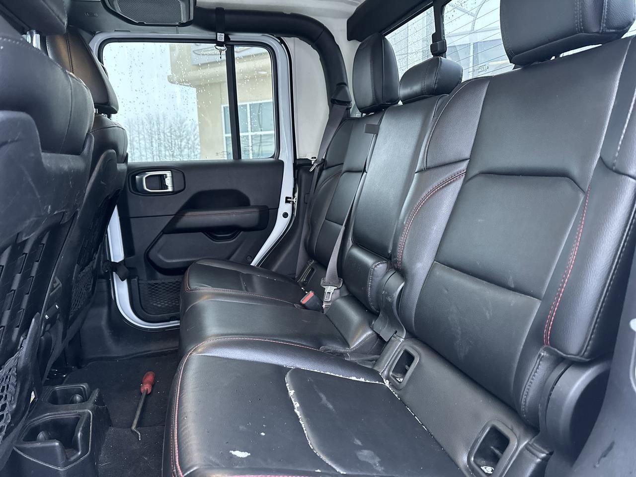 2021 Jeep Gladiator Rubicon 4x4 | RIG READY GLADIATOR | GLAD-I-HATER | 4&quot; Lift | 37s | $20K+ In Mods Redwater AB