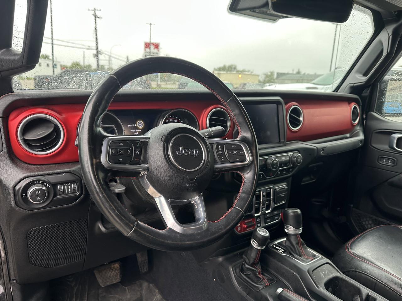 2021 Jeep Gladiator Rubicon 4x4 | V6 | Leather | NAV | Touchscreen | Alpine Audio | Remote Start | Backup Camera Redwater AB