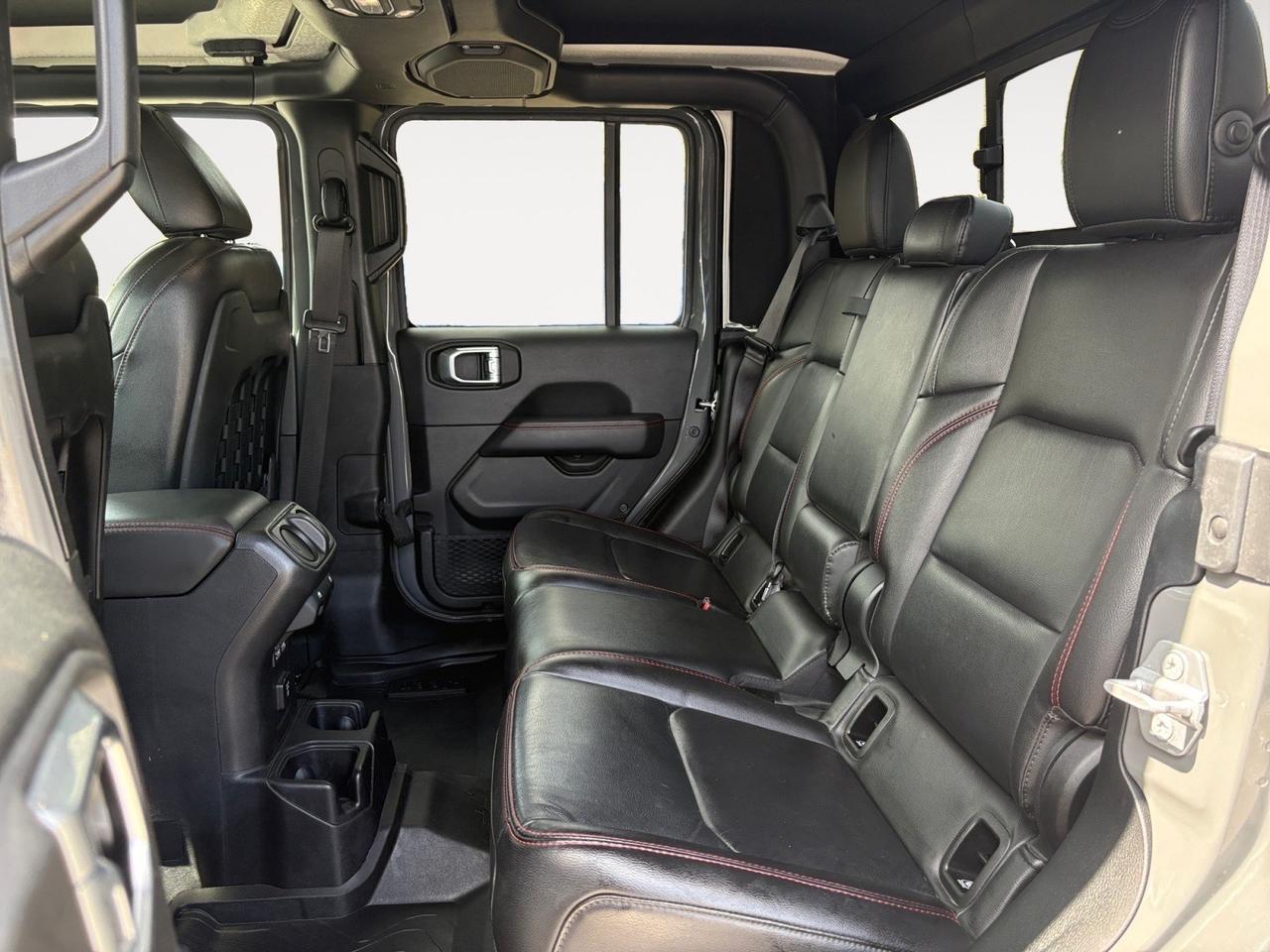 2021 Jeep Gladiator Rubicon, BLIND SPOT ALERT, LANE KEEP ASSIST, HEATED STEERING WHEEL & FRONT SEATS, APPLE CARPLAY/ANDROID AUTO, LOW MILES, ONLY 1 OWNER, CLEAN CARFAX, TAKE THIS JEEP HOME TODAY! Virginia Beach VA