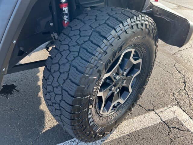 2021 Jeep Gladiator Rubicon Green Bay WI