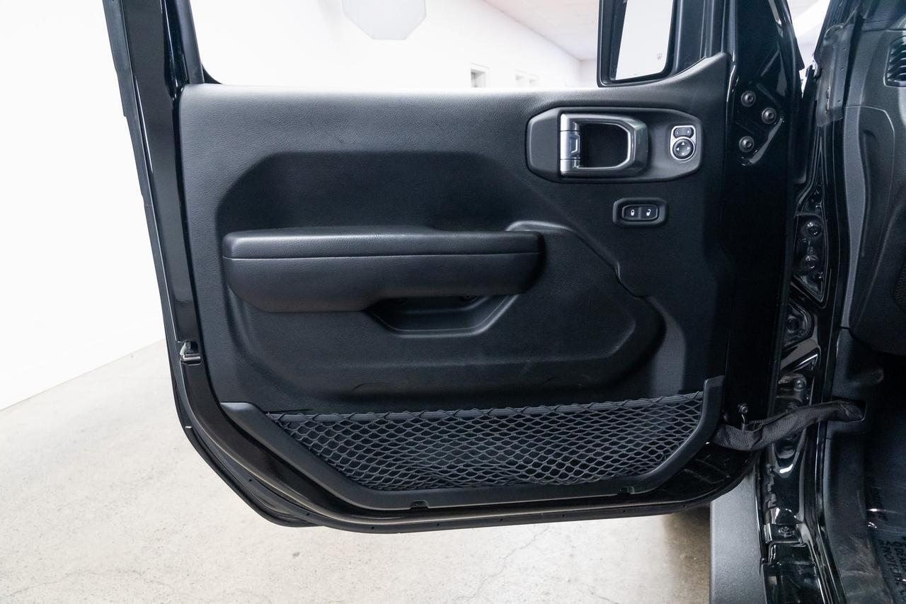 2021 Jeep Gladiator Sport 1 Owner Heated Seats Back-Up Camera Portland OR
