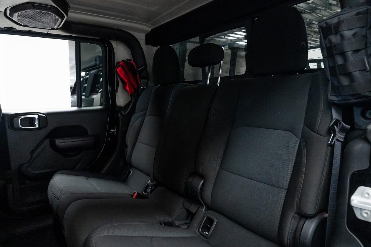 2021 Jeep Gladiator Sport 1 Owner Heated Seats Back-Up Camera Portland OR