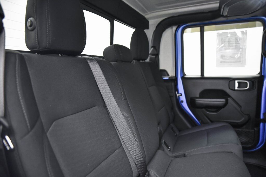 2021 Jeep Gladiator Sport AKRON OH