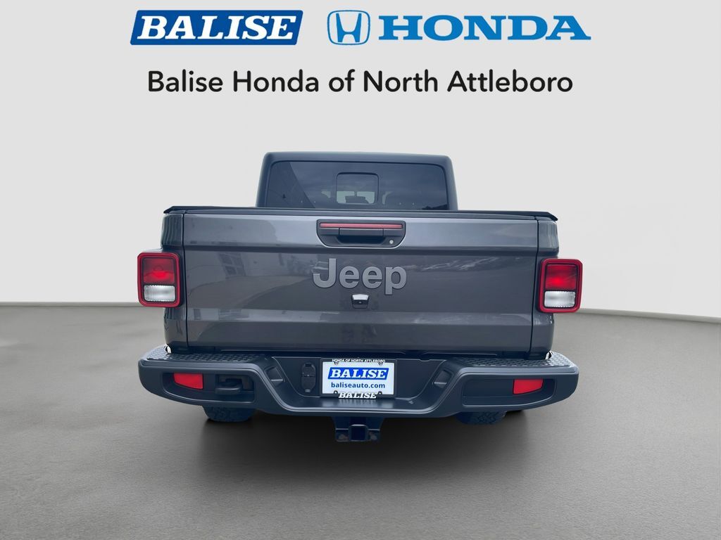 2021 Jeep Gladiator Sport