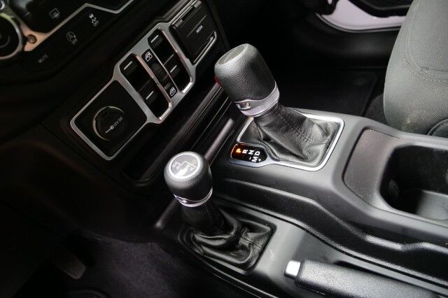 2021 Jeep Gladiator Sport S 4X4 / Popular Equipment Package / Safety Group! High Point NC