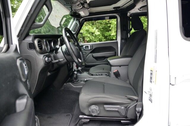 2021 Jeep Gladiator Sport S 4X4 / Popular Equipment Package / Safety Group! High Point NC