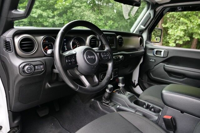 2021 Jeep Gladiator Sport S 4X4 / Popular Equipment Package / Safety Group! High Point NC