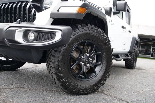2021 Jeep Gladiator Sport S 4X4 / Popular Equipment Package / Safety Group! High Point NC