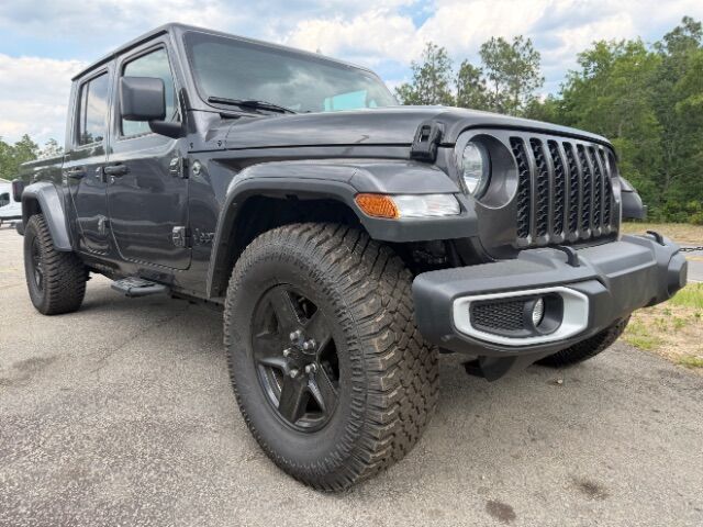 2021 Jeep Gladiator Sport S's photo