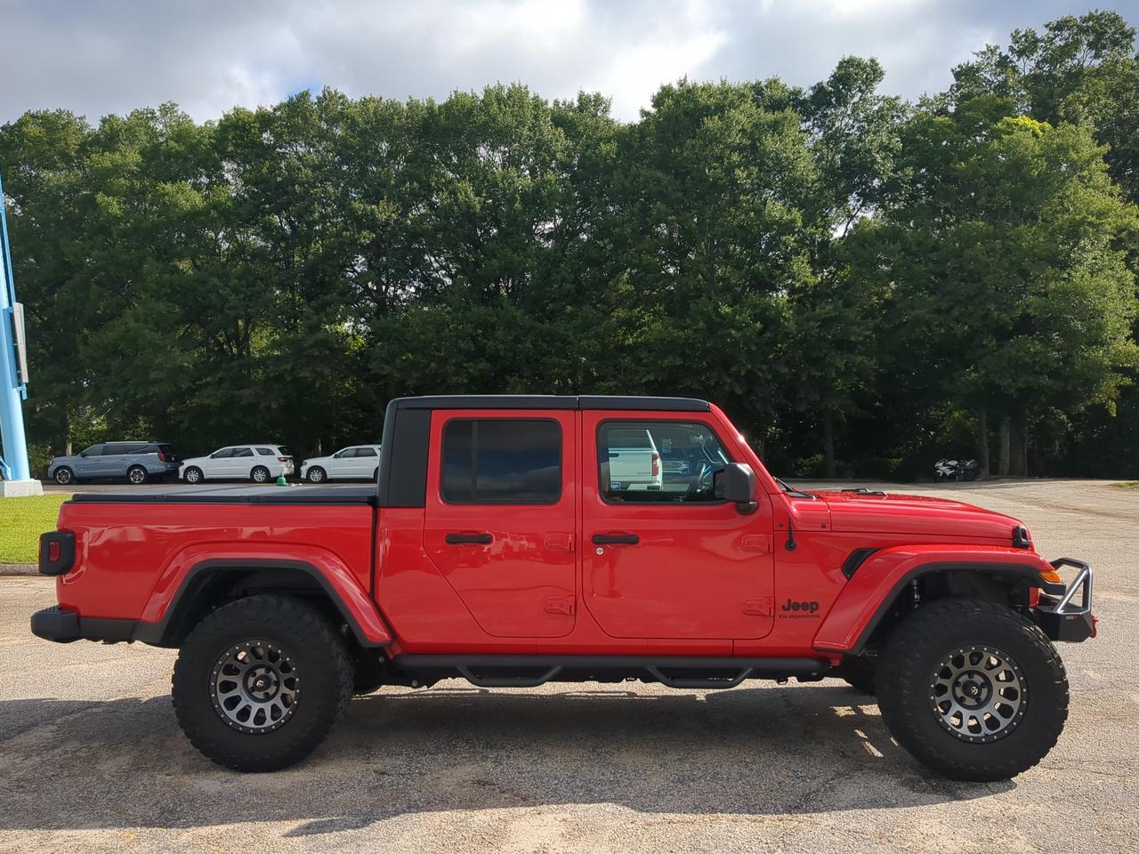 2021 Jeep Gladiator Sport S Appleton WI