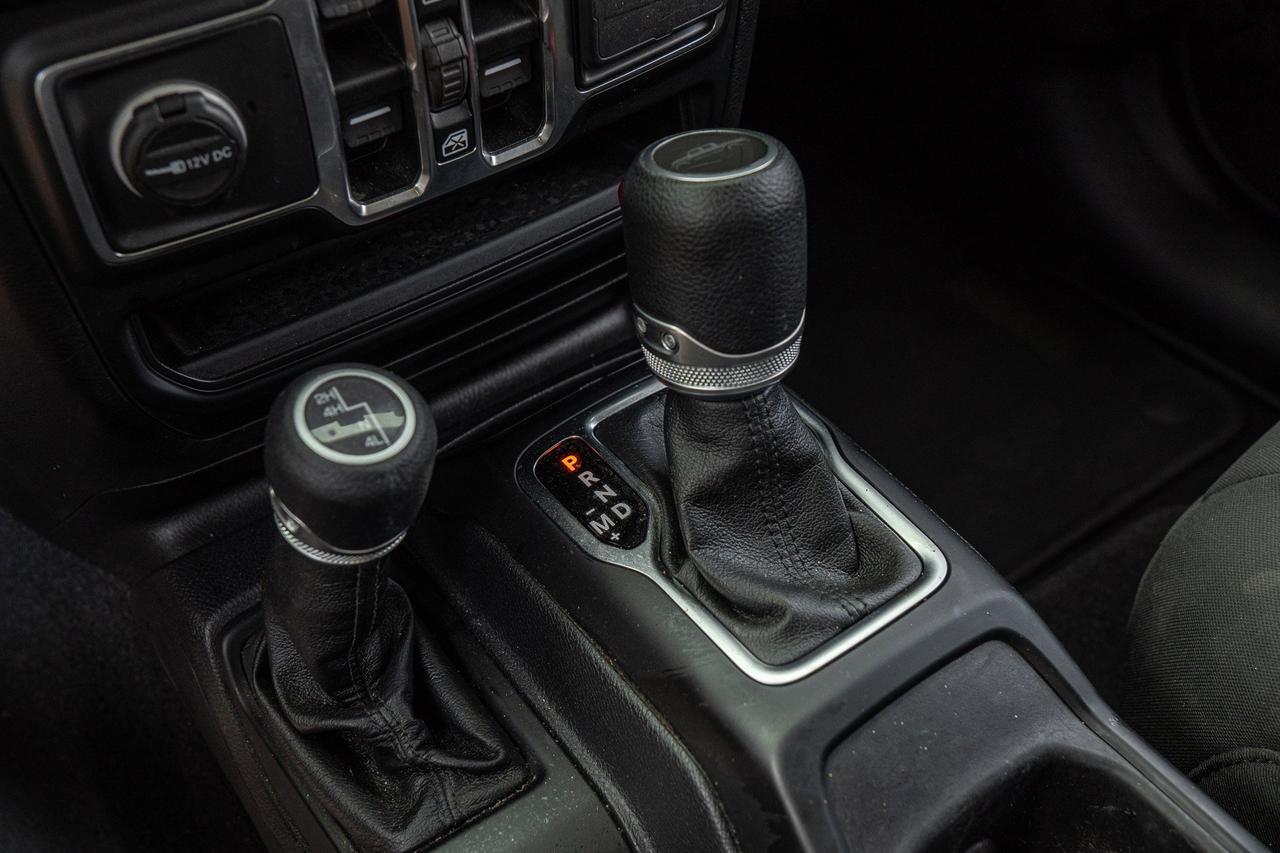 2021 Jeep Gladiator Sport S  Selma TX