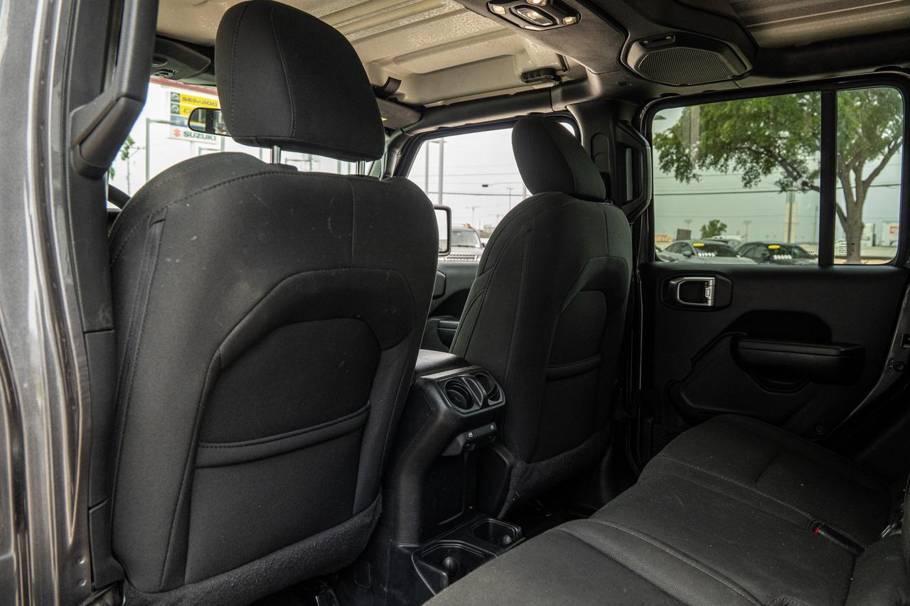 2021 Jeep Gladiator Sport S  Selma TX