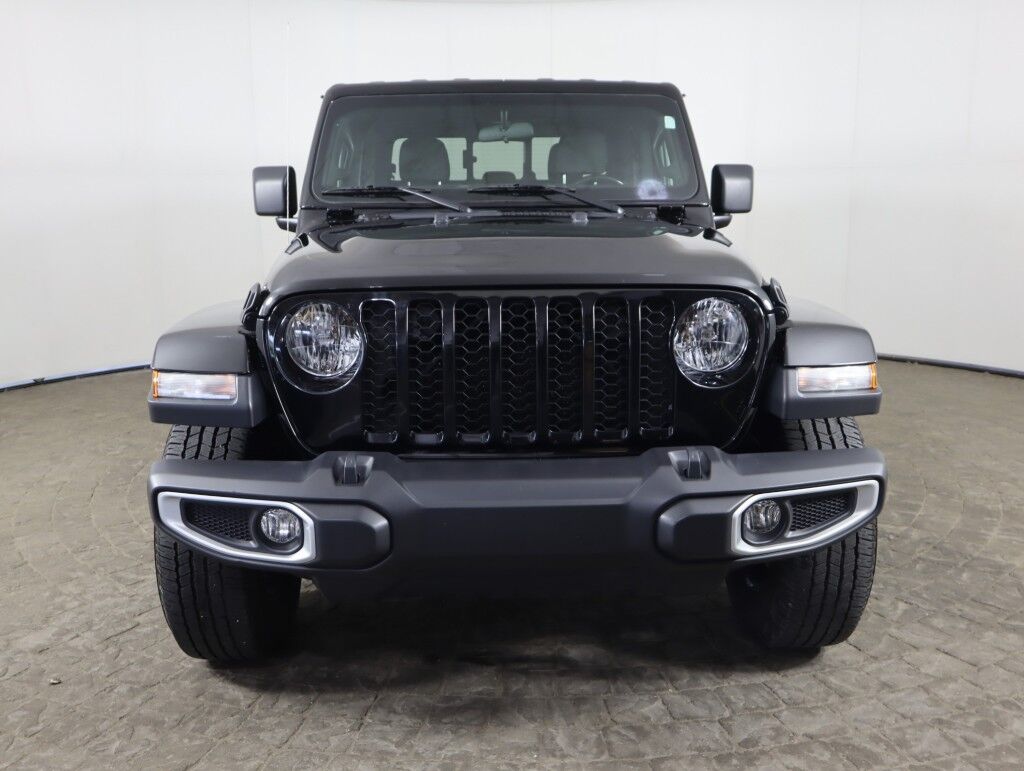 2021 Jeep Gladiator Sport S w/Tech/Cold Weather/Max Tow/Hard Top Maumee OH