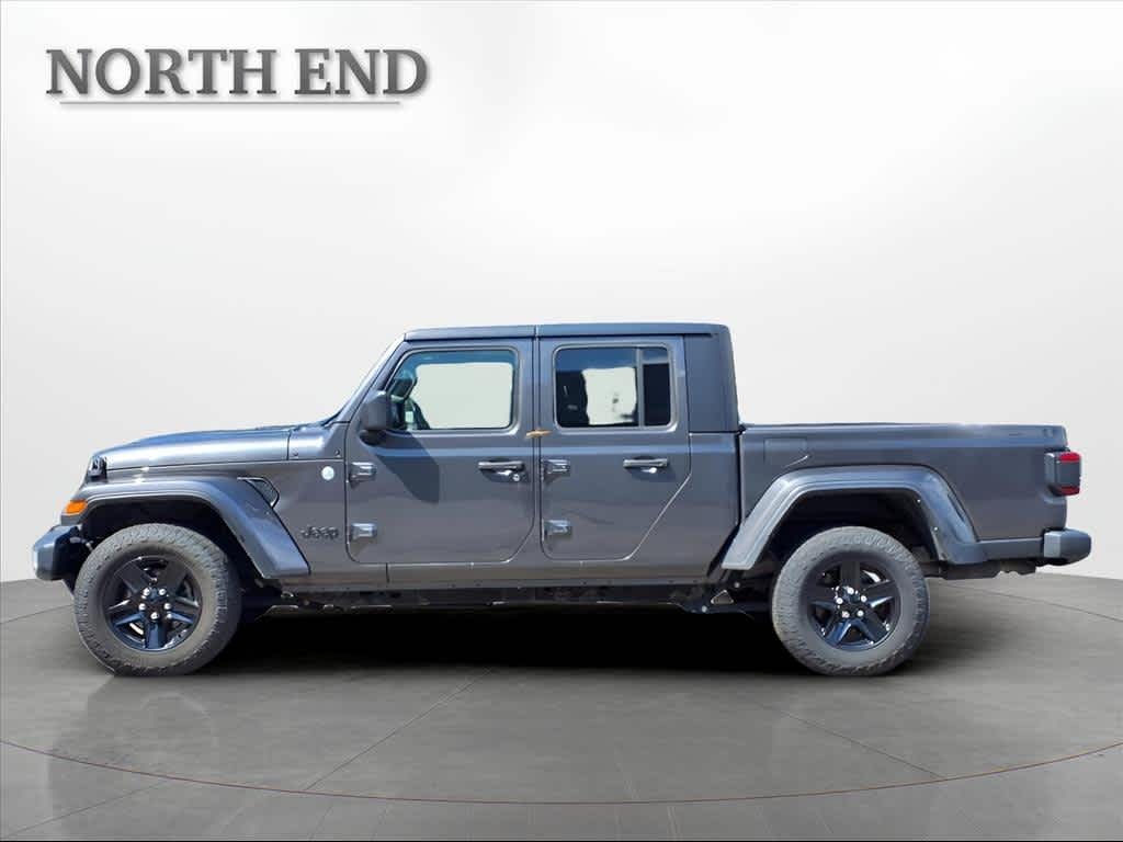 2021 Jeep Gladiator Sport S Lunenburg MA