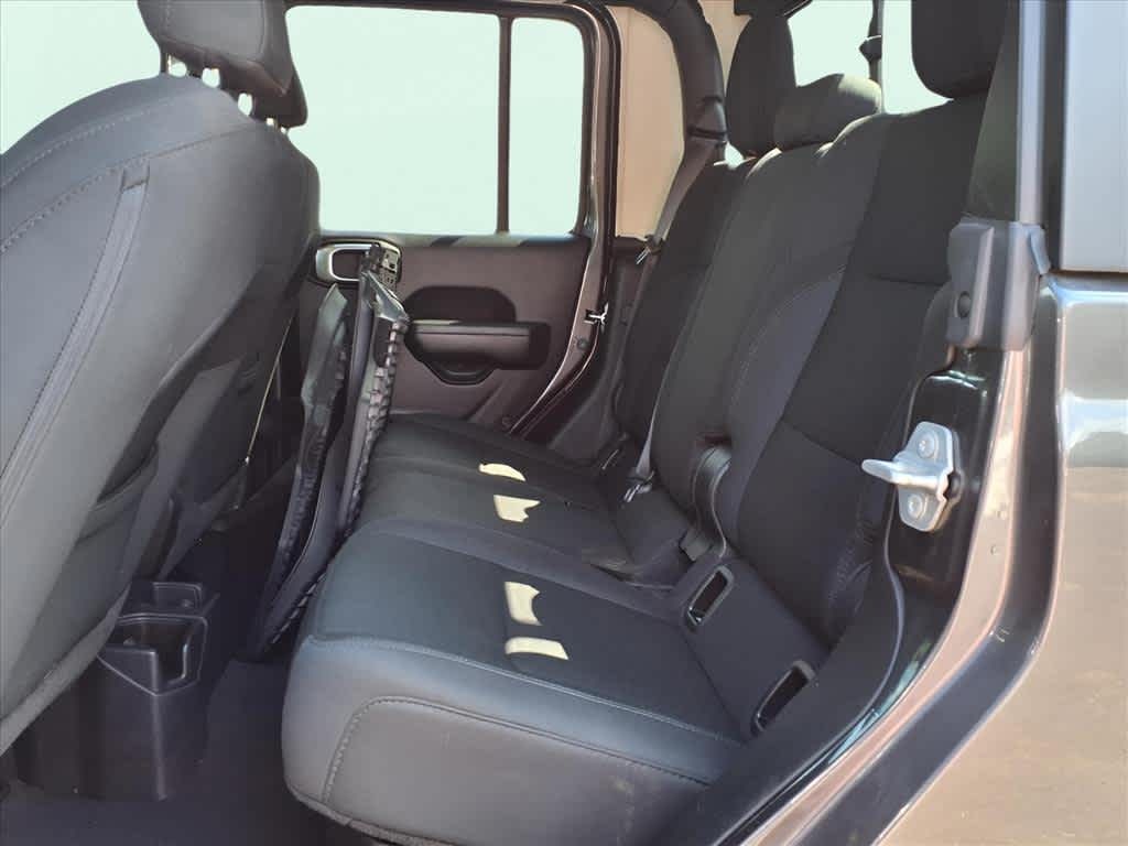 2021 Jeep Gladiator Sport S Lunenburg MA