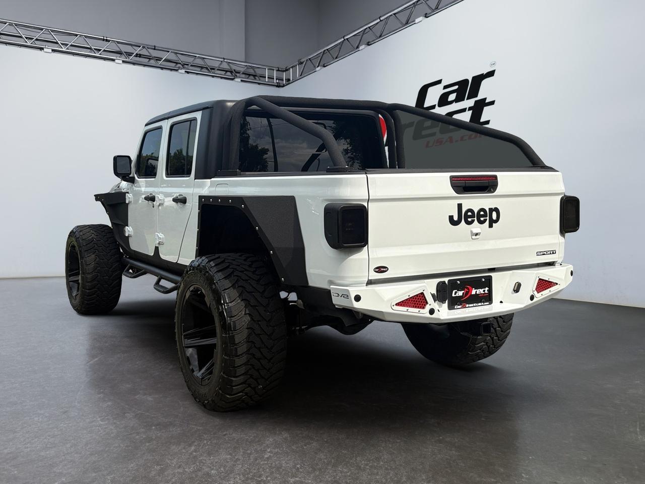 2021 Jeep Gladiator Sport SO FLO CUSTOM, LIFTED, BLACK TUBULAR SIDE STEPS, FENDER FLARES, TOW PACKAGE, CUSTOM FUEL WHEELS, AUTO START/STOP, APPLE CARPLAY/ANDROID AUTO, REMOTE START, ONLY 18K MILES, CLEAN CARFAX, GET READY TO RIDE IN THIS JEEP!