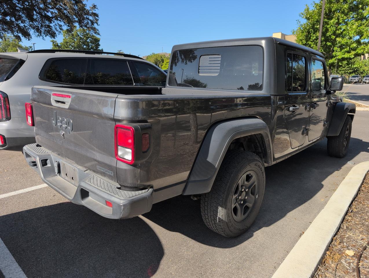 2021 Jeep Gladiator Sport