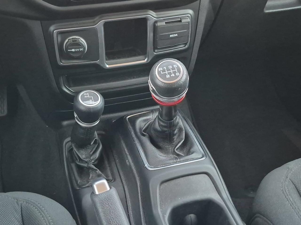 2021 Jeep Gladiator Sport Castroville TX