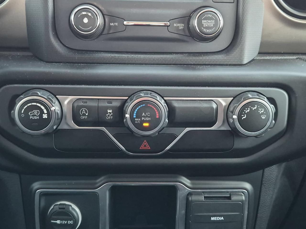 2021 Jeep Gladiator Sport Castroville TX