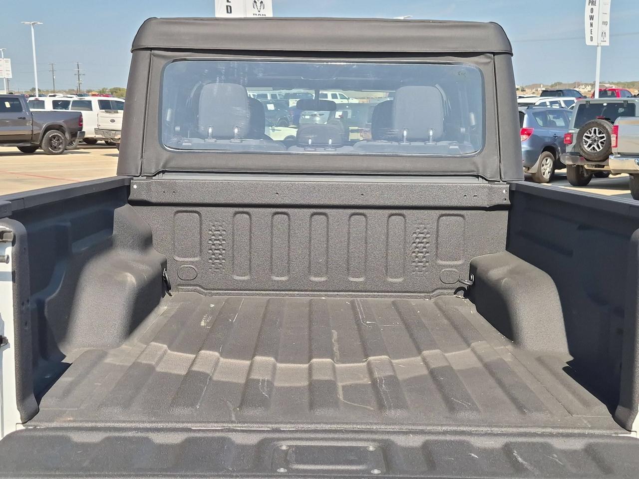 2021 Jeep Gladiator Sport Castroville TX