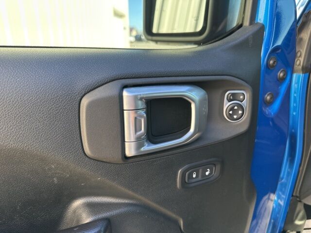 2021 Jeep Gladiator Sport Watertown SD