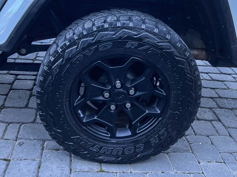 2021 Jeep Gladiator Sport Wilmington NC