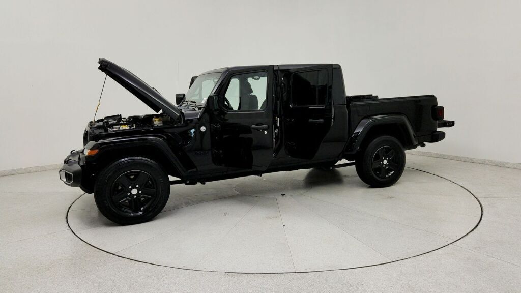 2021 Jeep Gladiator Sport Laurel MD