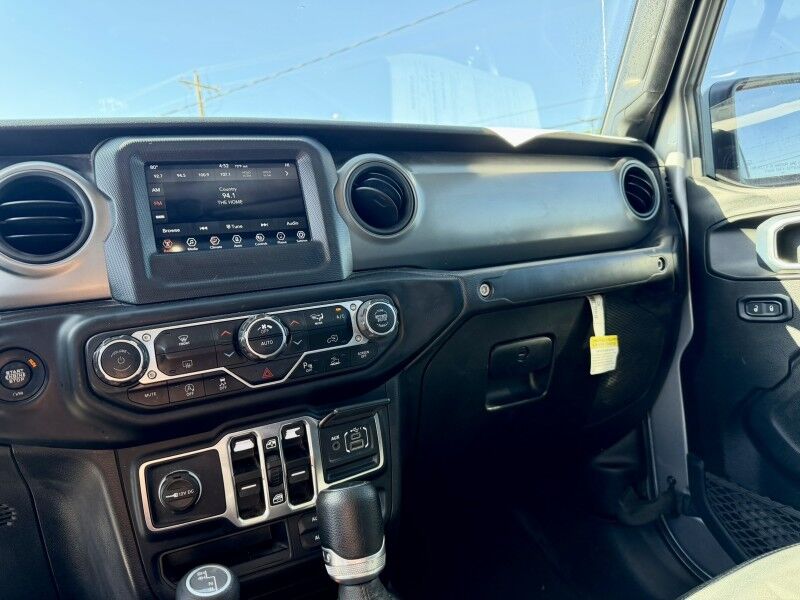 2021 Jeep Gladiator Willys Del Rio TX