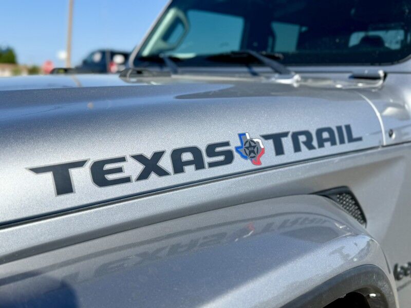 2021 Jeep Gladiator Willys Del Rio TX