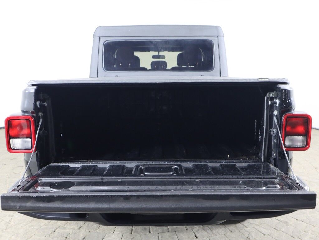 2021 Jeep Gladiator Willys 4X4 Maumee OH