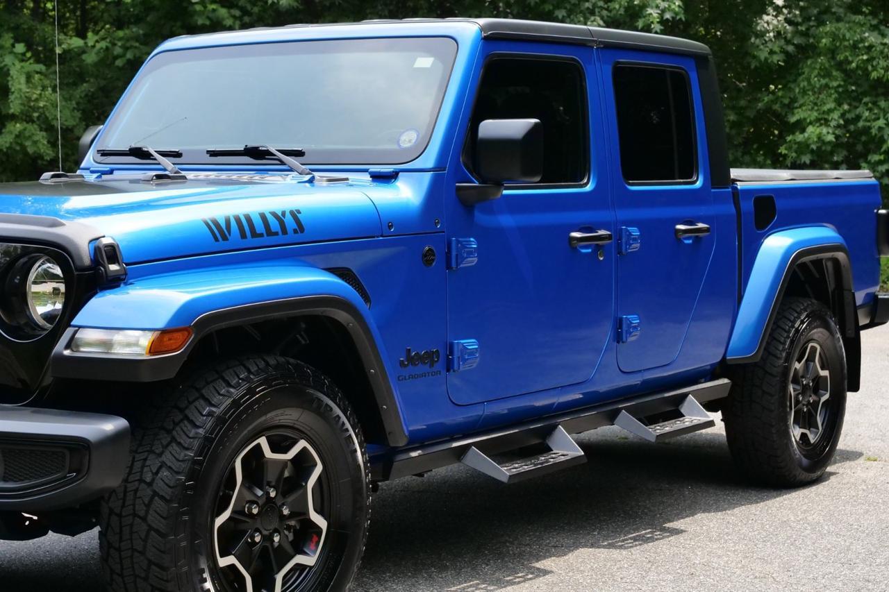 2021 Jeep Gladiator Willys 4X4 / Tow Package / Cold Weather Group! High Point NC