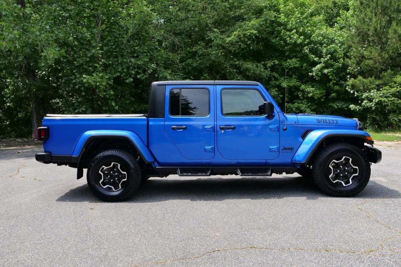 2021 Jeep Gladiator Willys 4X4 / Tow Package / Cold Weather Group! High Point NC
