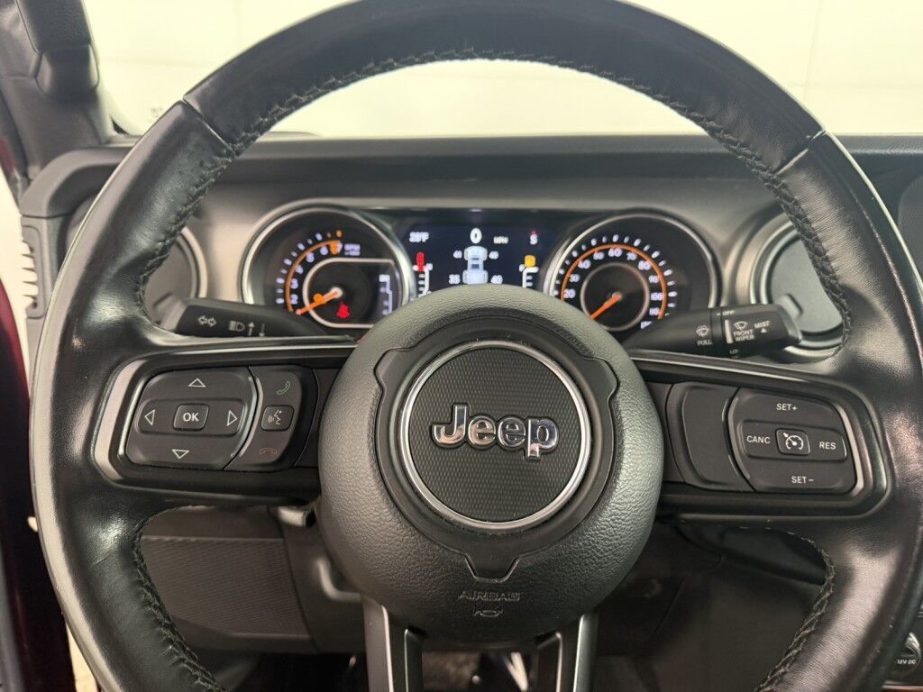 2021 Jeep Gladiator Willys 4x4 3.6L V6 w/Leather Maumee OH