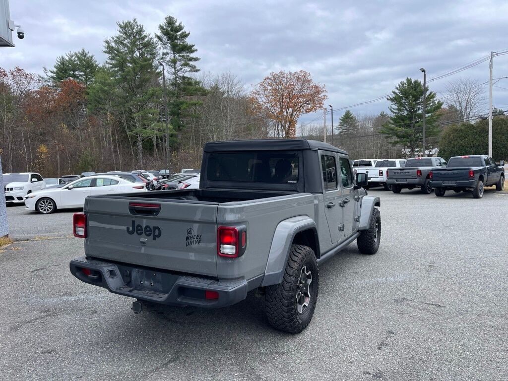 2021 Jeep Gladiator Willys Orange MA