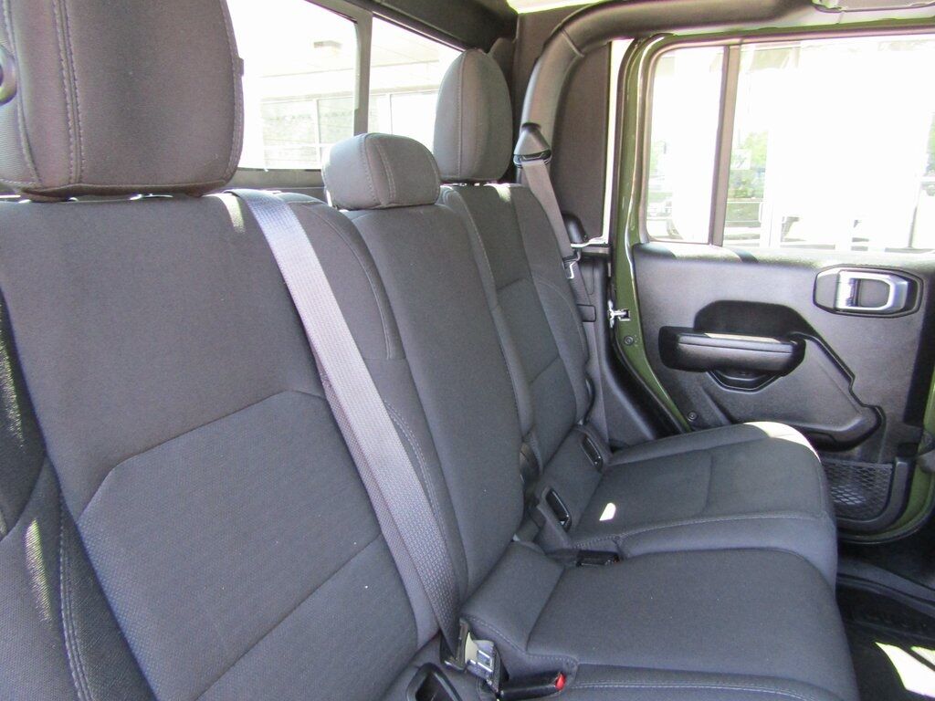 2021 Jeep Gladiator Willys Mountain Home ID