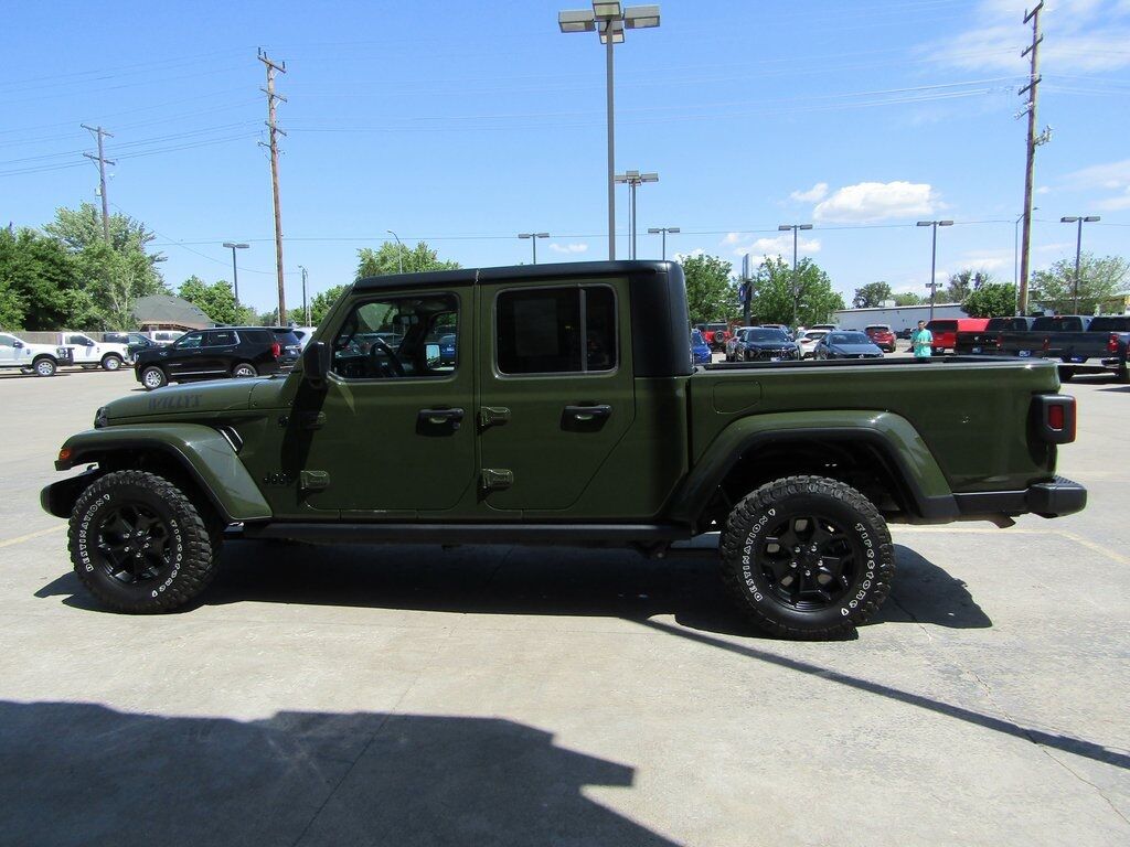 2021 Jeep Gladiator Willys