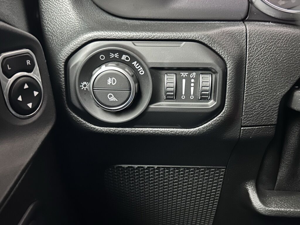 2021 Jeep Gladiator Willys Portland OR