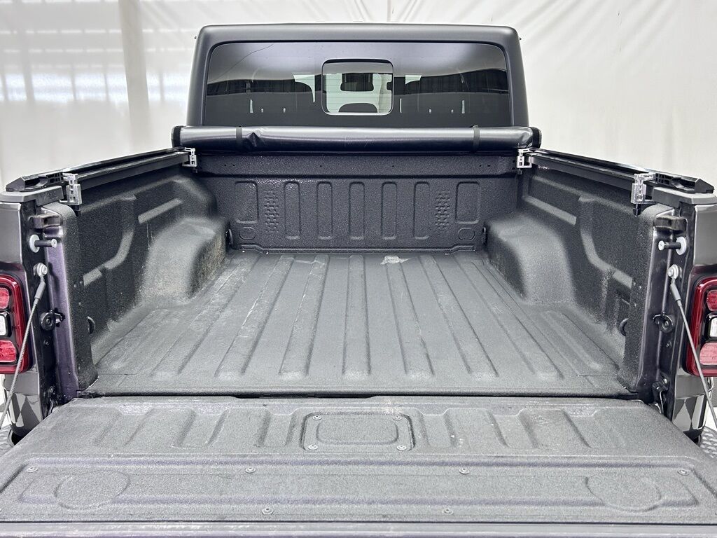 2021 Jeep Gladiator Willys Portland OR