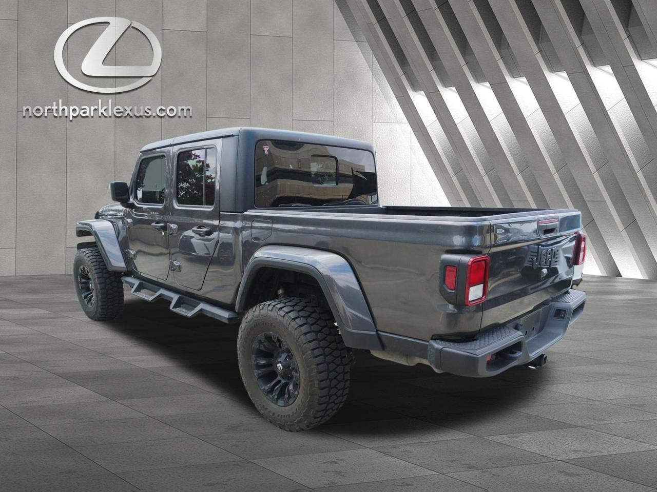2021 Jeep Gladiator Willys