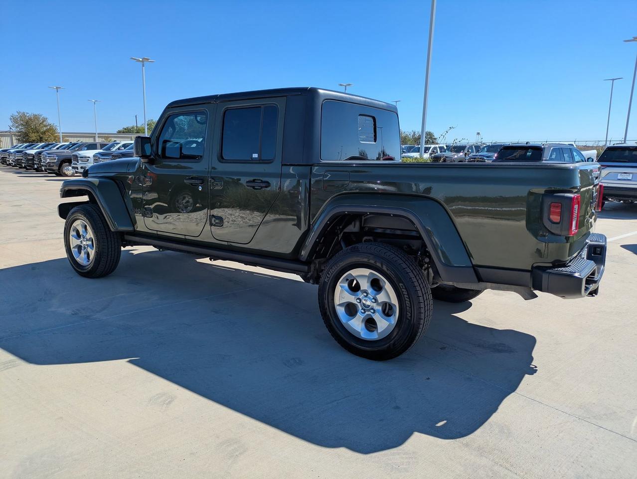 2021 Jeep Gladiator Willys Sport Castroville TX
