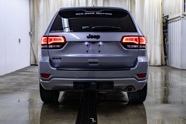 2021 Jeep Grand Cherokee 4x4 Altitude Leather Nav BCam Red Deer AB