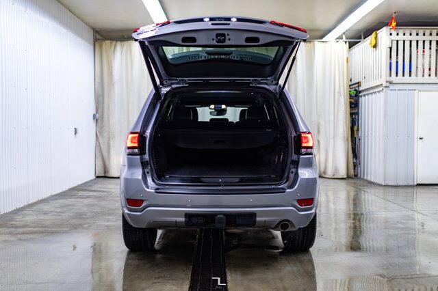 2021 Jeep Grand Cherokee 4x4 Altitude Leather Nav BCam Red Deer AB